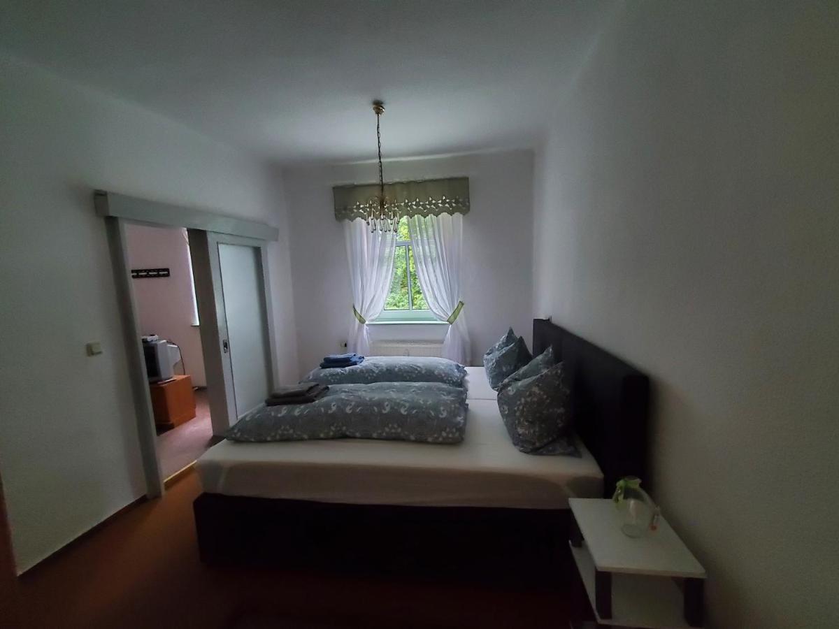 Ferienwohnung Am Rosengarten Löbau Εξωτερικό φωτογραφία